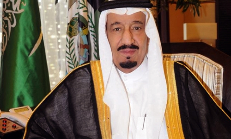 فيديو نادر لزيارة الملك سلمان لـmbc يرافقه الأمير محمد بن سلمان