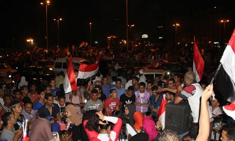 «مصر بلدي» تحتفل بنتيجة الانتخابات الرئاسية بميدان الساعة في قنا