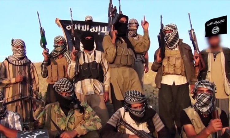 داعش يزعم احتجازه امريكي ثان ويهدد بذبحه