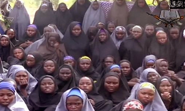 نيجيريا تبدي استعدادها للتفاوض مع «بوكو حرام» وسط حملات دولية للإفراج عن التلميذات المخطوفات