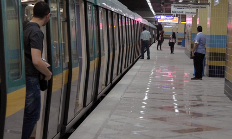 محافظ القاهرة: تسيير 4 خطوط من «الميني باص» المكيف لخدمة مترو مصر الجديدة
