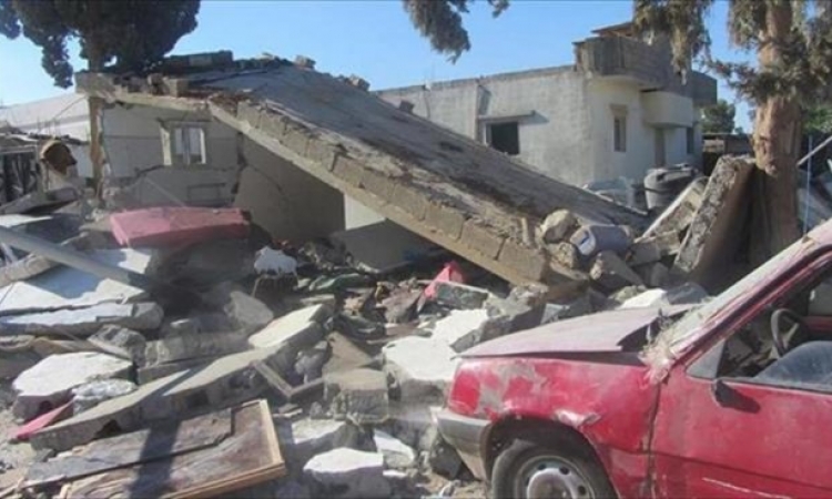 بالصور: القصف العشوائي في ليبيا يدمر منازل بمنطقة بنينا