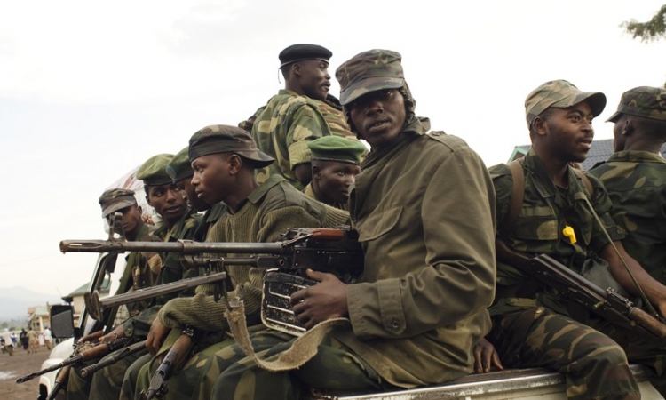 استئناف المعارك بالأسلحة الثقيلة بين الكونغو الديمقراطية ورواندا