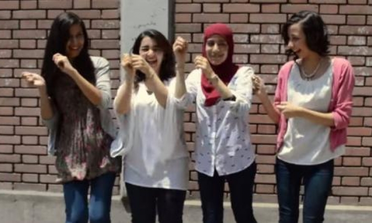 بالفيديو.. طلاب الثانوية يرقصون على أغنية «أنا مش Happy»