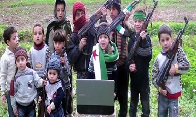 هيومن رايتس ووتش تطالب معارضة سوريا بوقف تجنيد أطفال
