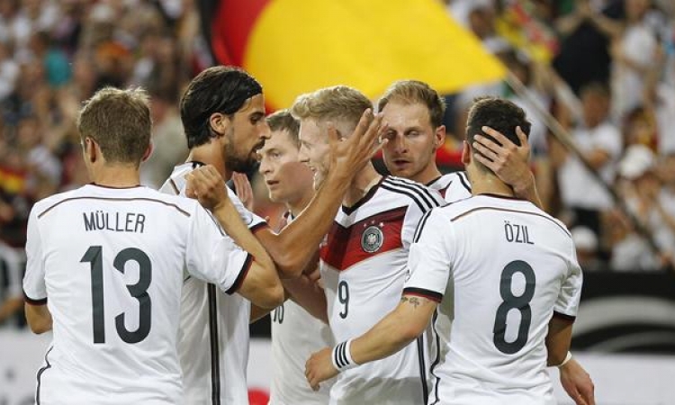 ألمانيا وايطاليا تبتكران قفازات للاعبين تساعد على خفض درجة الحرارة