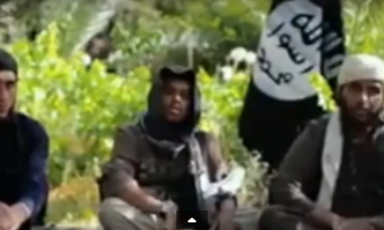 بالفيديو .. بريطانيون بداعش يطلبون متطوعين للقتال بالعراق