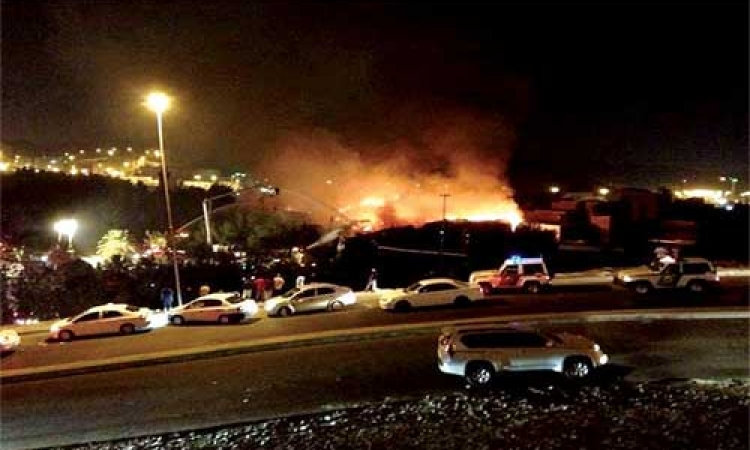 مسلحون مجهولون يقصفون فندقا بالعاصمة الليبية طرابلس يمتلكه رئيس الحكومة