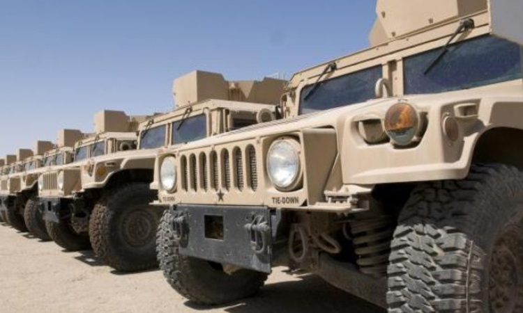 «داعش» ينقل عربات عسكرية أمريكية من العراق لسوريا