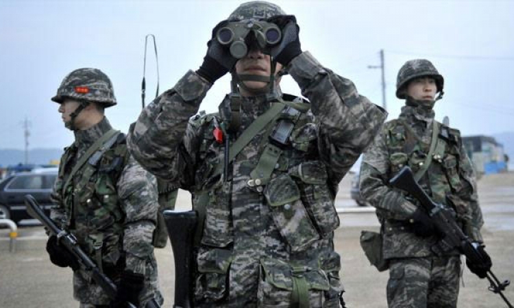 كوريا الجنوبية تجري تدريبات بحرية وسط تهديدات جارتها الشمالية