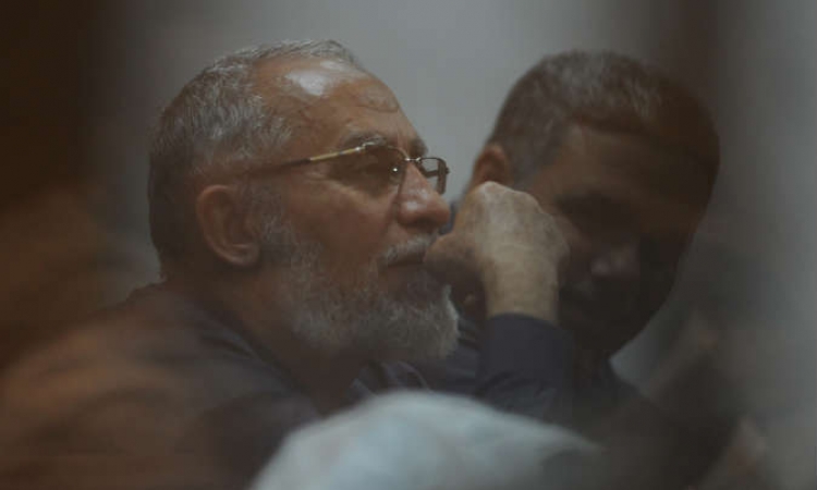 جنايات المنيا تؤكد الحكم بإعدام 183 شخصا بينهم مرشد الإخوان في قضية أحدث العدوة