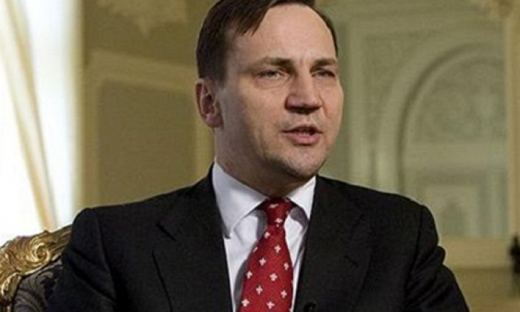 وزير خارجية بولندا يصف العلاقات مع أمريكا بـ«عديمة القيمة»