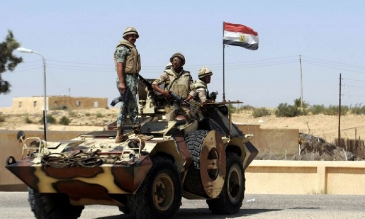 الجيش يقتل 7 تكفيريين ويصيب 5 ويقبض على 4 في شمال سيناء
