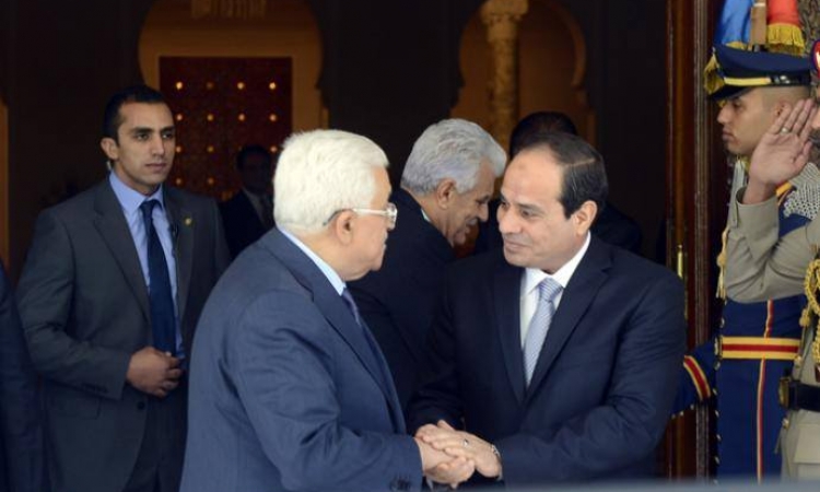 ابومازن لحماس : المبادرة المصرية هي الوحيدة في الميدان
