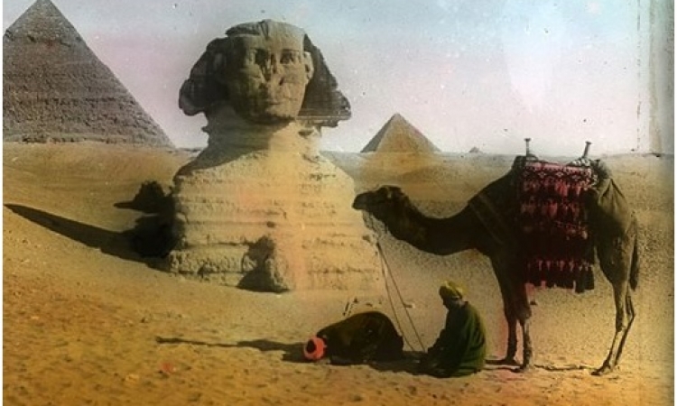 ملف مصور .. لقطات نادرة تعكس تاريخ الحياة المصرية