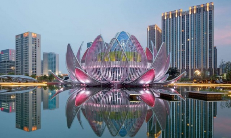 بالصور .. مبنى مذهل بالصين على شكل زهرة اللوتس