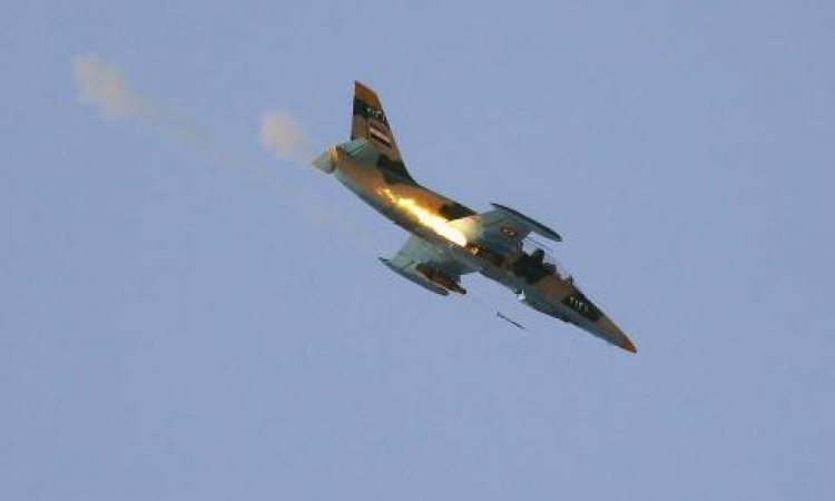 النظام السوري يشن أكثر من 15 غارة جوية على ريف حماة مستخدما الصواريخ العنقودية