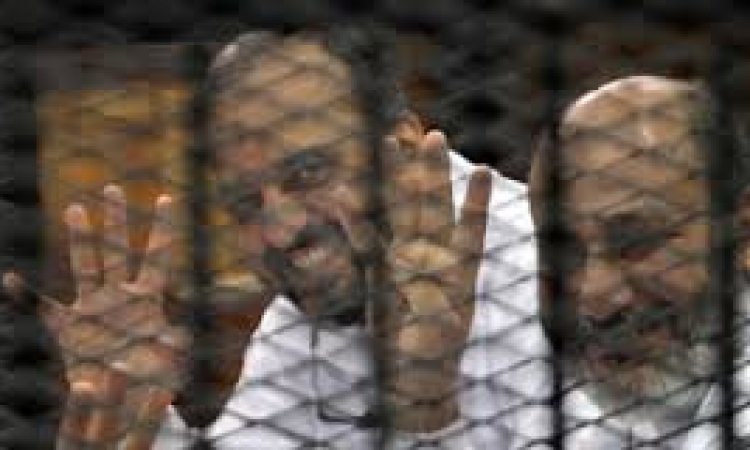 استئناف محاكمة البلتاجي وحجازي في قضية تعذيب ضابط رابعة