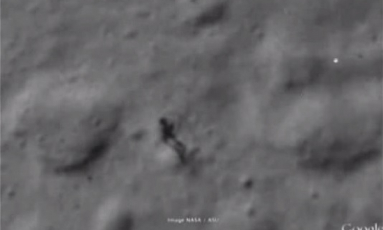 بالفيديو .. جوجل تكتشف رجل على سطح القمر