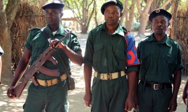 توقيع وقف لإطلاق النار بين حكومة موزامبيق ومتمردي «رينامو»