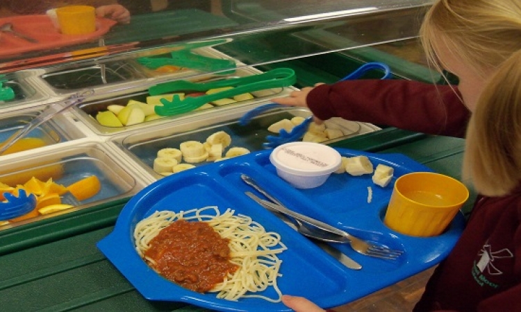 بالصور.. أشهر 10 وجبة مدرسية على مستوى العالم