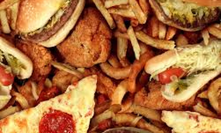 احذروا الدهون التقابلية .. خطر كامن في المواد الغذائية