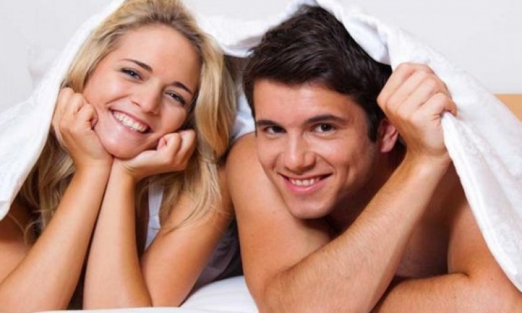 مفاجأة.. نوم الأزواج فى سرير واحد يهددهم بالإصابة بالسكتة الدماغية