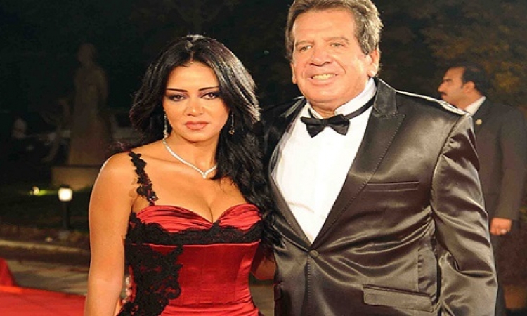 أشهر 5 زيجات لمشاهير مصر لم تعترف بفارق السن