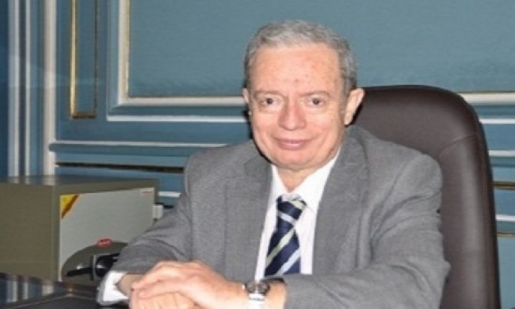 رئيس جامعة عين شمس : عامل الصيانة سبب وفاة طالبة الألسن