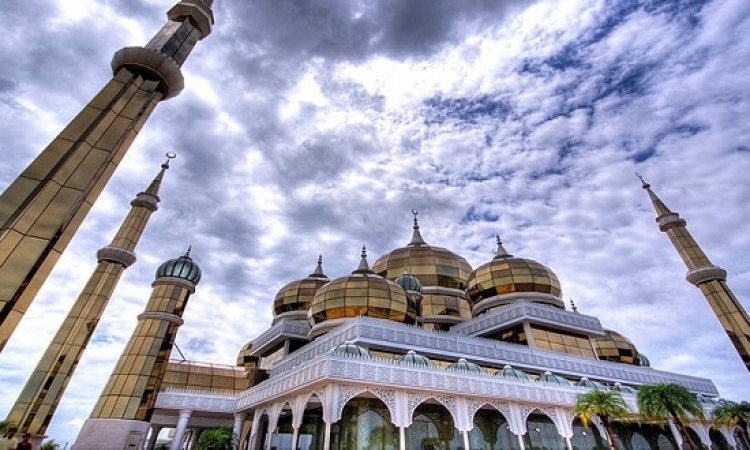 بالصور .. مسجد الكريستال فى ماليزيا