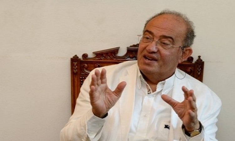 “لجنة ملاحقة مبارك” تبحث تحريك بلاغات ضده