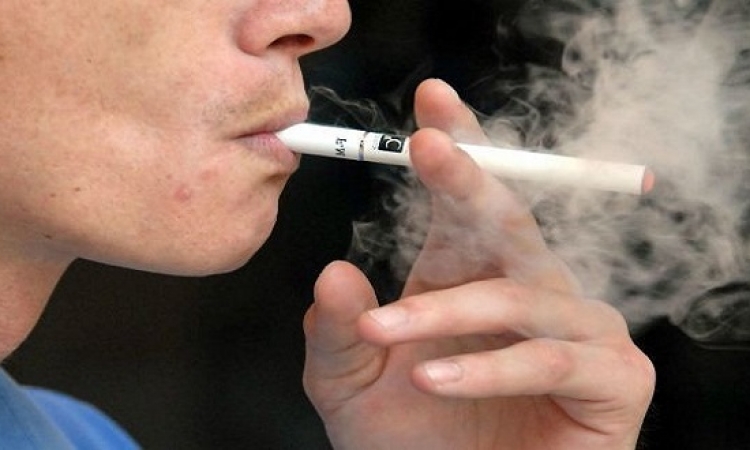 السجائر الإلكترونية أقل ضرراً من التبغ بنسبة 95%