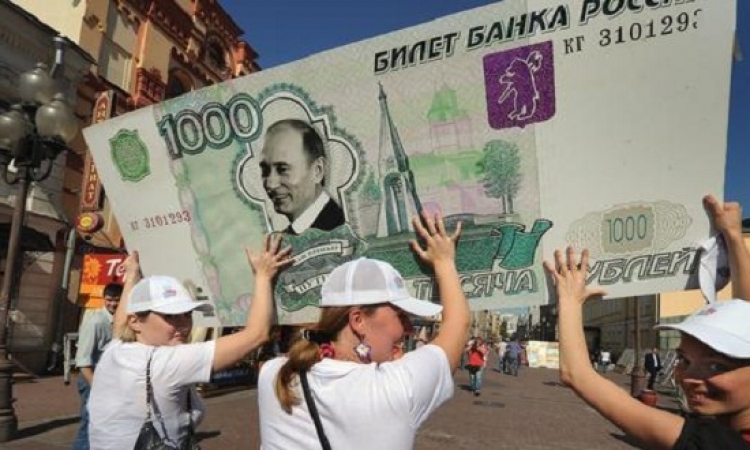 ارتفاع شعبية بوتين رغم تراجع الروبل الروسى