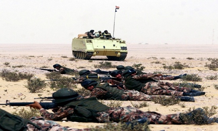 المتحدث العسكرى يعلن مقتل عنصر إرهابى شديد الخطورة فى سيناء