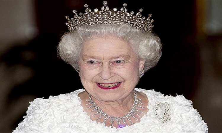 إليزابيث أكبر ملكة بعد وفاة العاهل السعودى