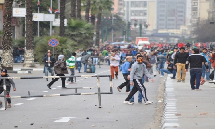في ذكرى 25 يناير.. 18 قتيلا واشتباكات بين الأمن ومتظاهرين بوسط العاصمة وعدة محافظات