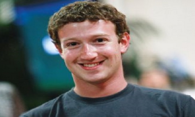 فيسبوك يؤكد استعادة الحسابات المخترقة لمارك زوكربيرج