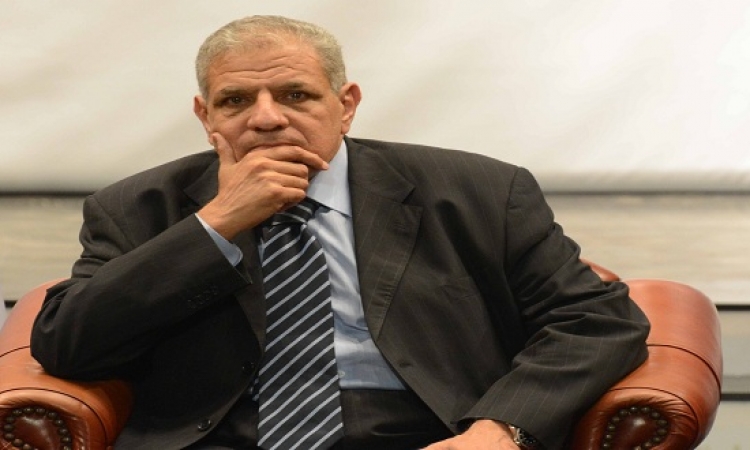 رئيس الوزراء: مصر تعيش فترة شديدة الاضطراب