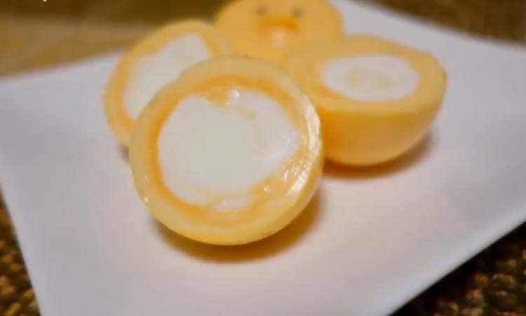 بالفيديو .. البيض على الطريقة اليابانية .. الصفار من برة والبياض من جوة !!