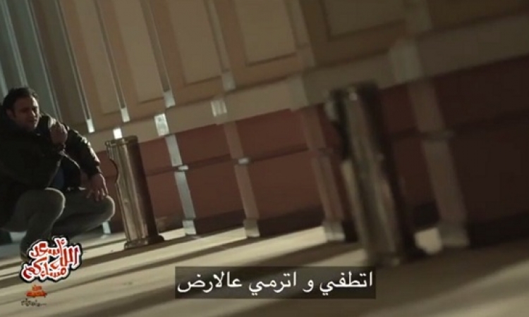 بالفيديو أبو حفيظة يواسى المدخنين بعد ارتفاع الأسعار بـ أصعب عُقب !!