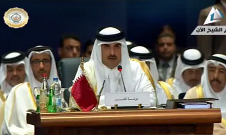 بالفيديو .. أمير قطر أمام القمة العربية: نرفض الحل العسكرى فى ليبيا