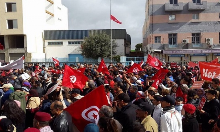 انطلاق مسيرة دولية مناهضة للإرهاب فى تونس