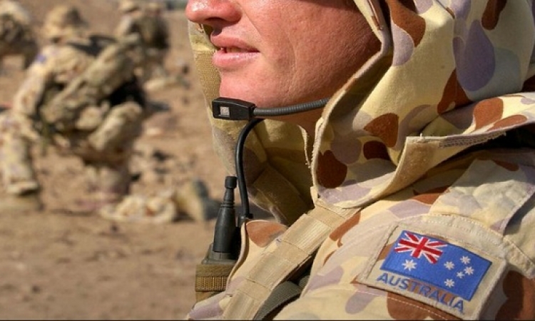 أستراليا ترسل 300 جندى إضافى إلى العراق