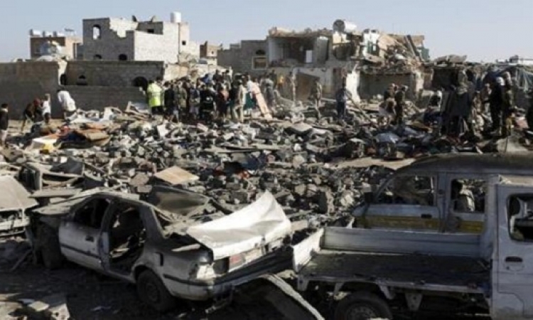 الحوثيون يعترفون بسقوط 13 قتيلا و إصابة 69 فى قصف للتحالف مساء اليوم