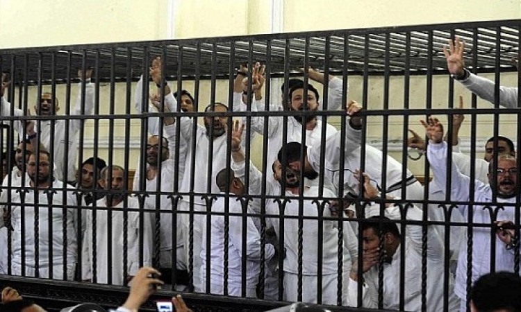 إعادة محاكمة 291 إخوانيًا محكومًا عليه بالإعدام والمؤبد بالمنيا