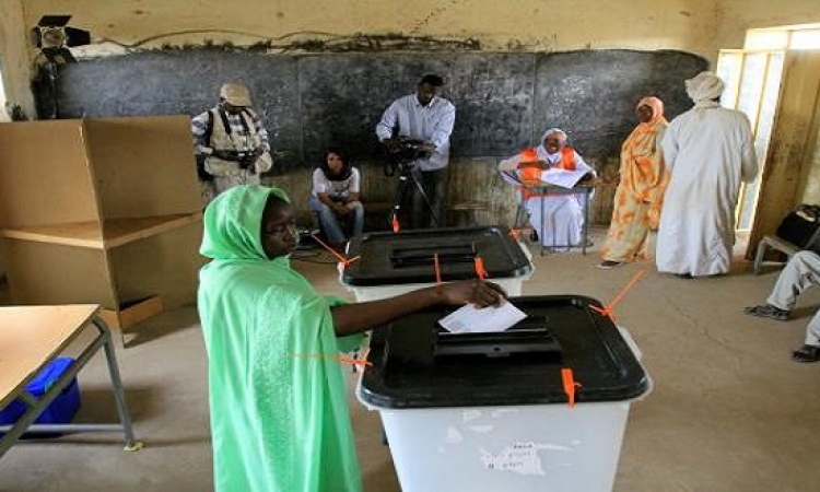 تواصل عمليات التصويت فى الانتخابات السودانية لليوم الثانى
