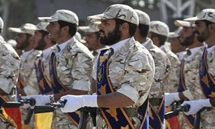 مقتل 8 جنود إيرانيين على الحدود مع باكستان