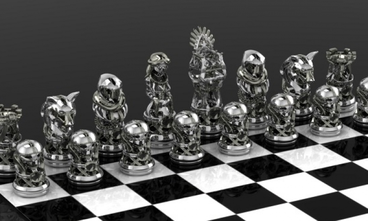 ضبط بطل شطرنج “يغش” فى الحمام .. براشيم وحلول نموذجية وكده!!