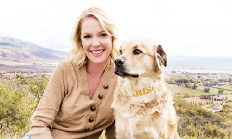 كاثرين هيجل: أنا وكلبى شبه بعض .. هو كلبك حلو قوى كده!!