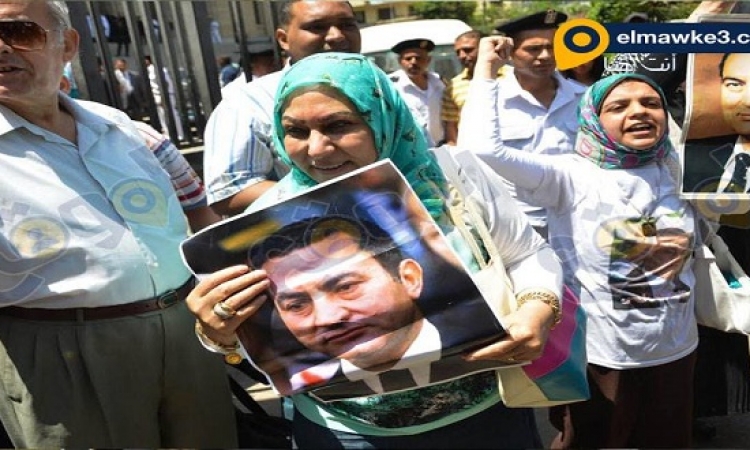 بالصور.. جلسات الطعن على براءة “مبارك” فى قضية القرن وانصاره امام المحكمة